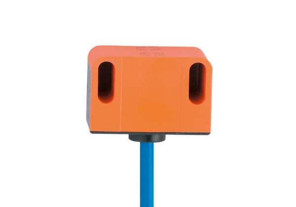 NN5011 - efector180-IND2004DN/10M/1D/1G/2G