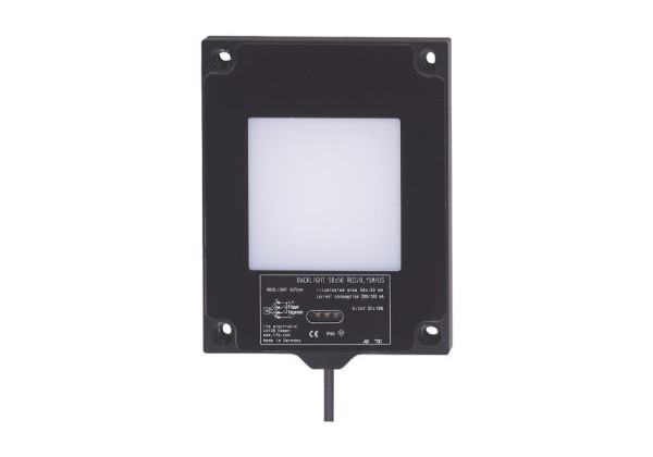 O2D911 - efector250-BACKLIGHT 50X50 RT/0,15M/US