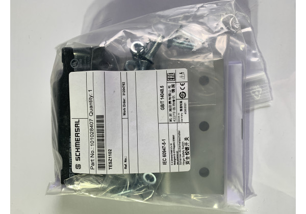 TESZ1102-InStock Befestigungselement TESZ1102 Schmersal TESZ1102-InStock Befestigungselement TESZ1102 Schmersal
