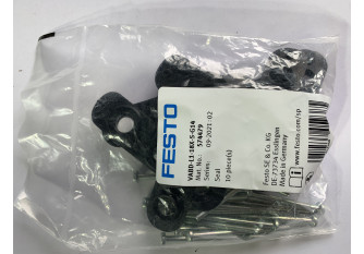 574479-InStock 