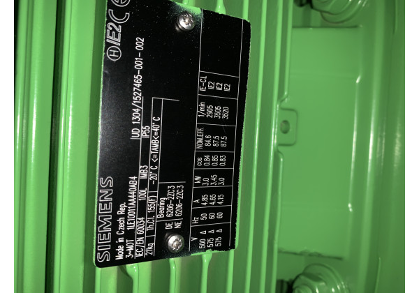 RADIALVENTILATOR Motor: Siemens: 1LE10011AA440AB4; Ventilator: Reitz: MXE 063-000830-00 Siemens +Reitz RADIALVENTILATOR Motor: Siemens: 1LE10011AA440AB4; Ventilator: Reitz: MXE 063-000830-00 Siemens +Reitz