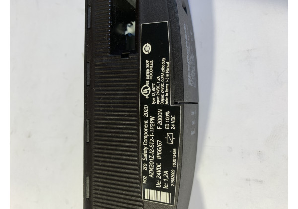 AZM201Z-I2-ST2-T-1P2PW-InStock Sicherheitszuhaltung AZM201Z-I2-ST2-T-1P2PW Schmersal