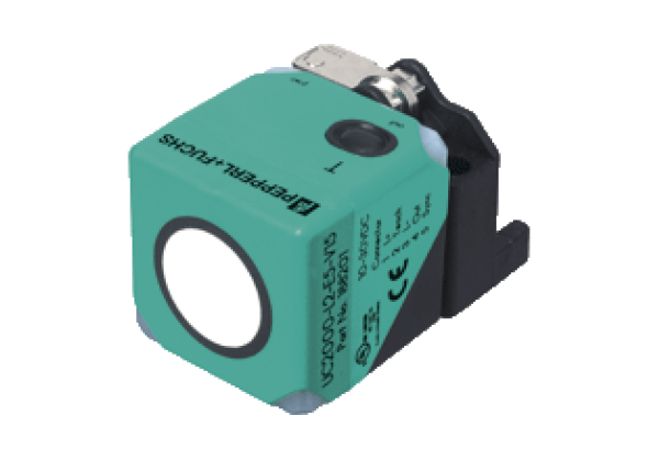 Ultrasonic sensor UC2000-L2-E4-V15