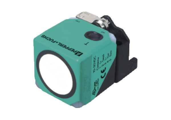 Ultrasonic sensor UC4000-L2-U-V15