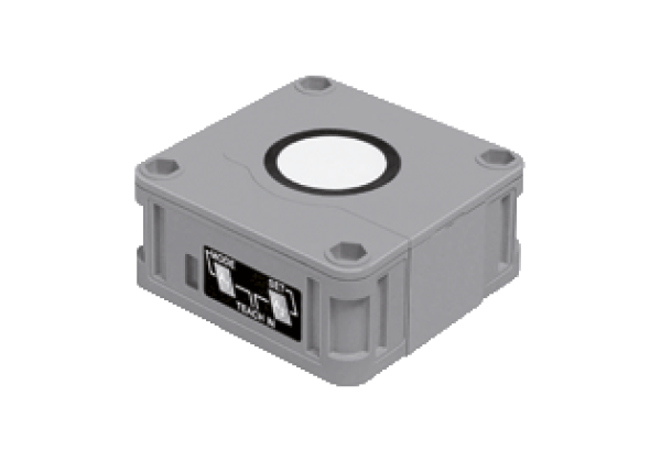 Ultrasonic sensor UB4000-F42-E4-V15