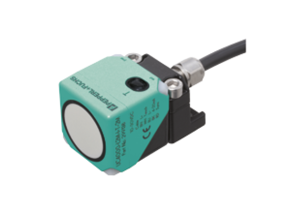Ultrasonic sensor UC4000-L2M-U-T-2M