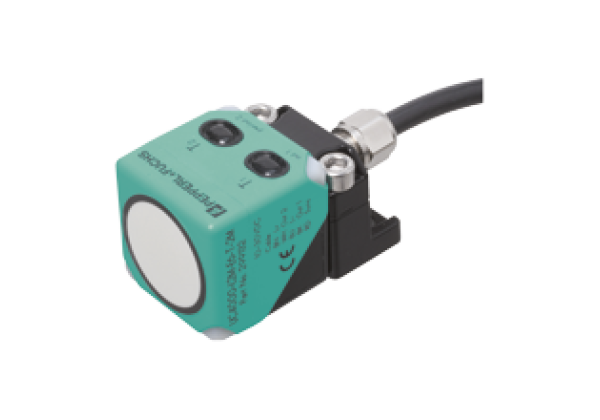 Ultrasonic sensor UC4000-L2M-E7-T-2M