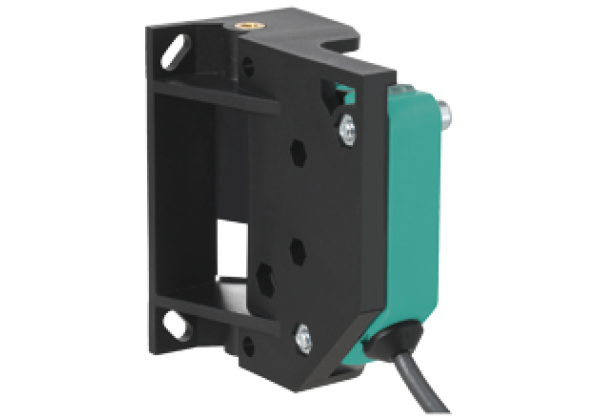 Triangulation sensor (BGS) OBT650-R201-E5F-Y0395-SET