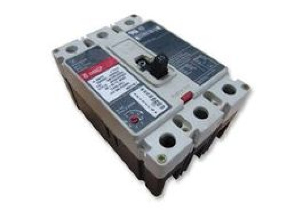 EATON CUTLER HAMMER HMCP015E0C CIRCUIT BREAKER, THERMAL MAGNETIC, 3P, 1